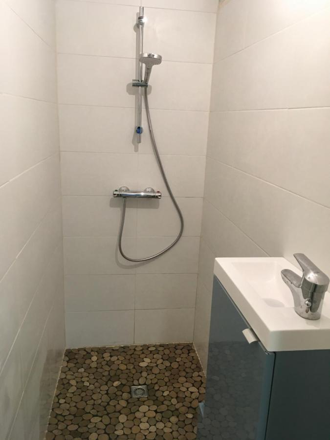 Spotsleeping Hostel Англе Екстериор снимка